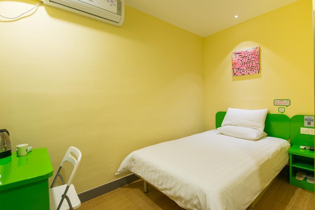 Hi Inn Ningbo Tianyi Square Branch Værelse billede